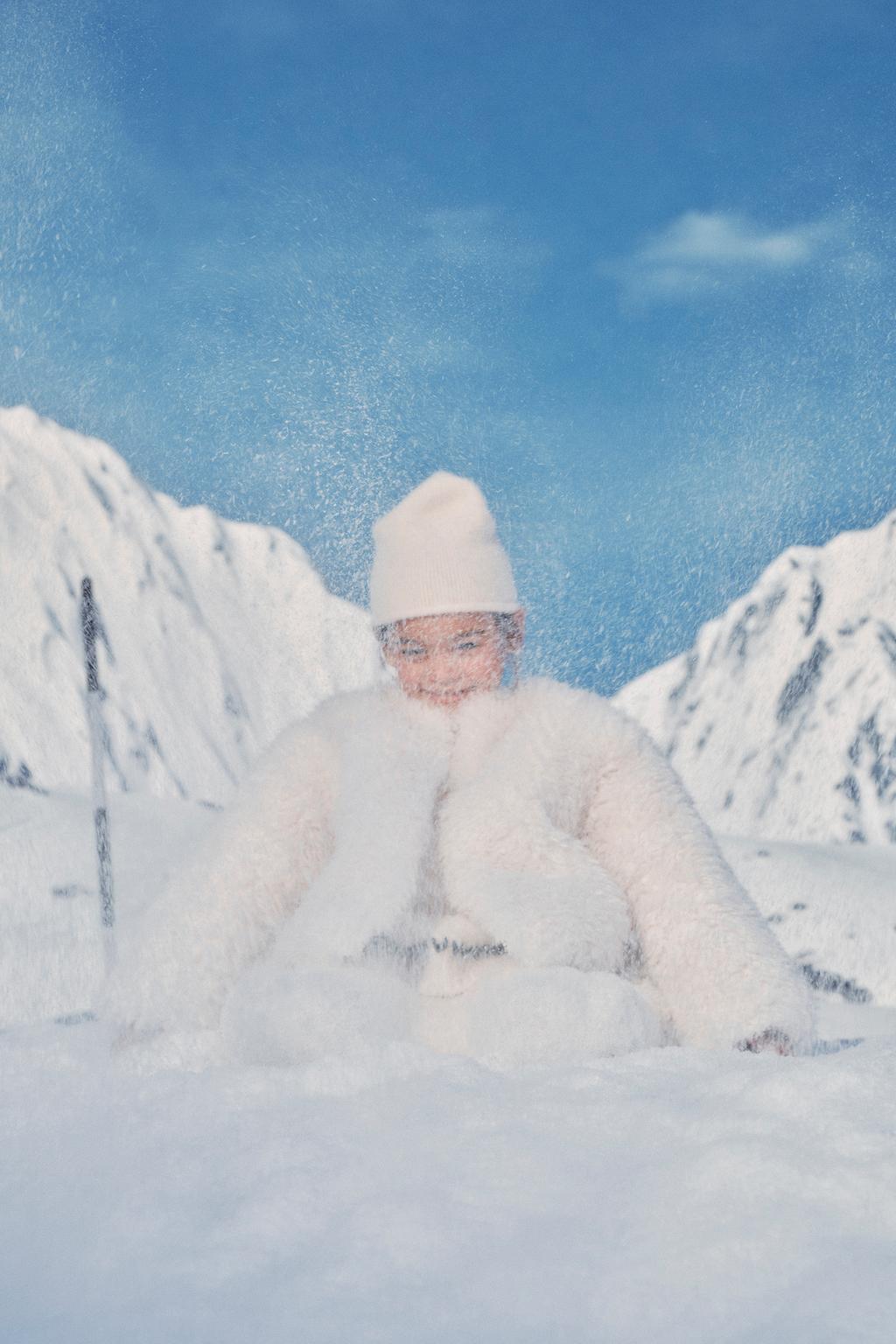 КУРТКА ИЗ ИСКУССТВЕННОГО МЕХА