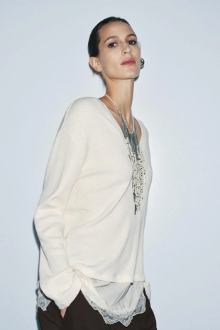 Комбинированный топ с кружевом