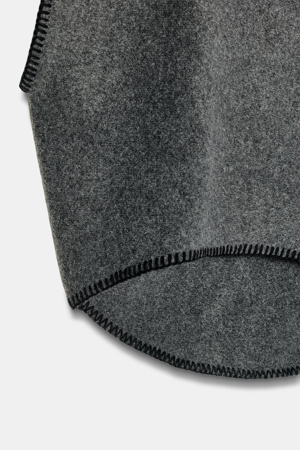 ТРИКОТАЖНЫЙ ЖИЛЕТ С КОНТРАСТНОЙ ОТСТРОЧКОЙ