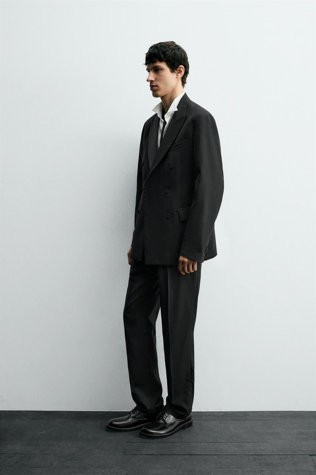 ДВУБОРТНЫЙ СМОКИНГ-БЛЕЙЗЕР