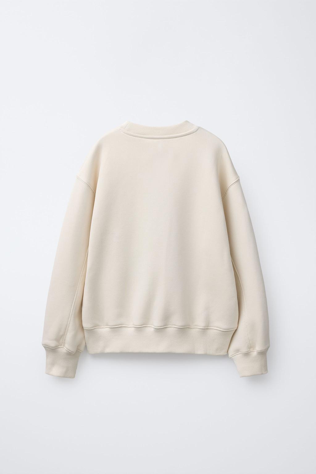 ТОЛСТОВКА С БЛЕСТЯЩИМИ ЗВЕЗДАМИ