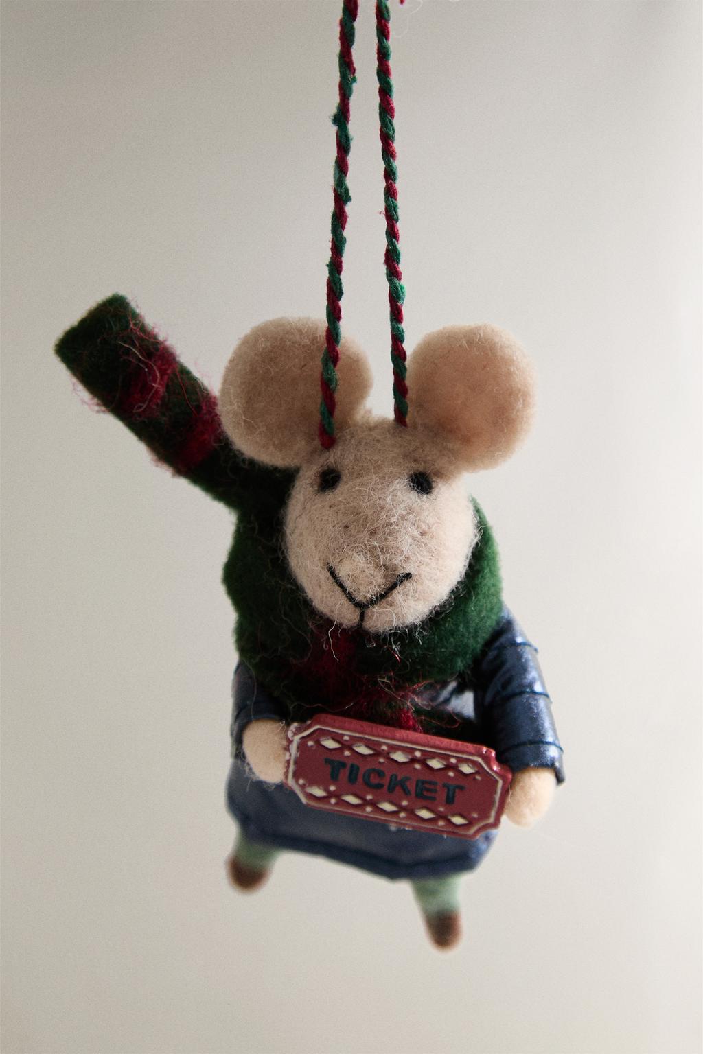Рождественская елочная игрушка из шерсти мышь с билетом