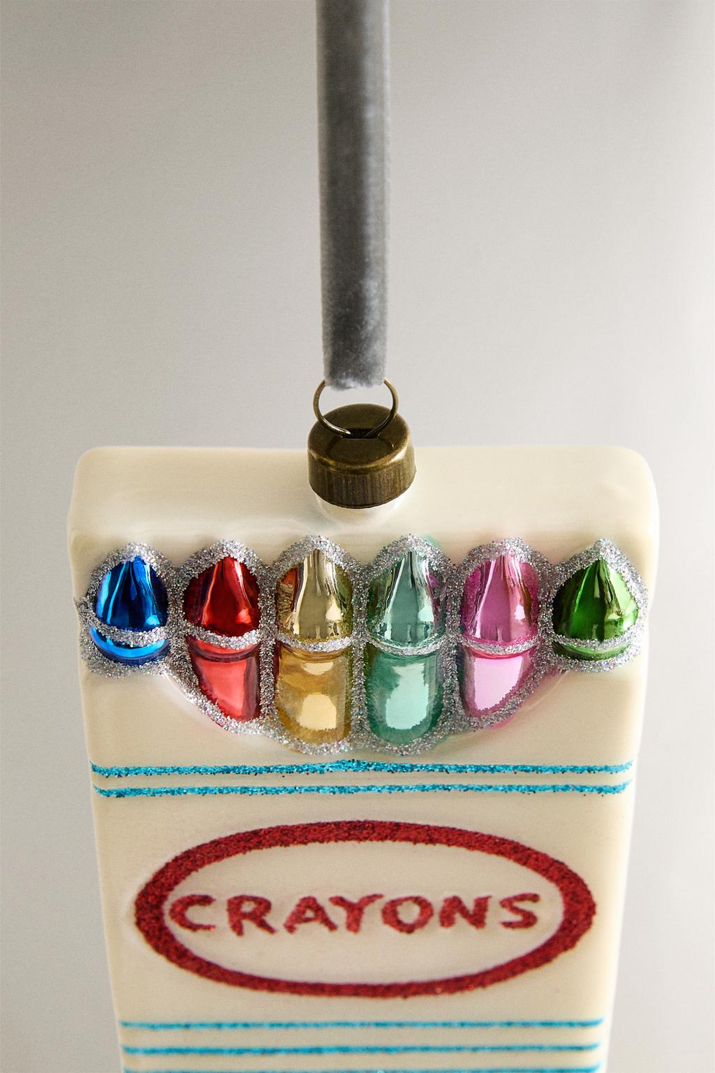 Новогоднее украшение елочка в виде коробки с карандашами