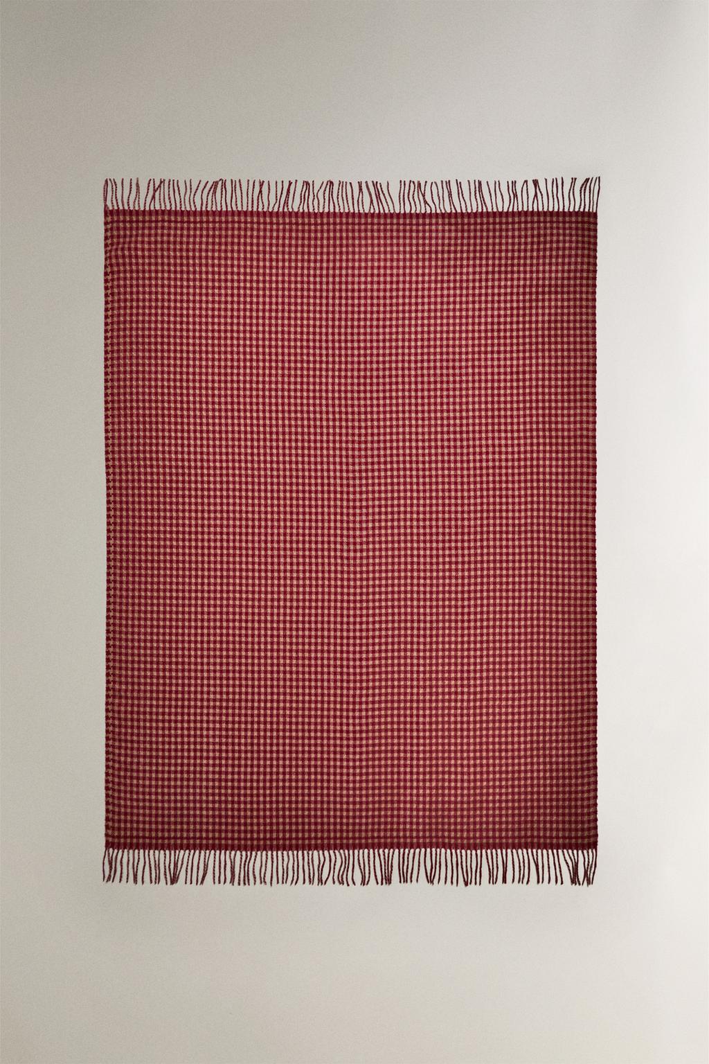 Плед с бахромой в клетку