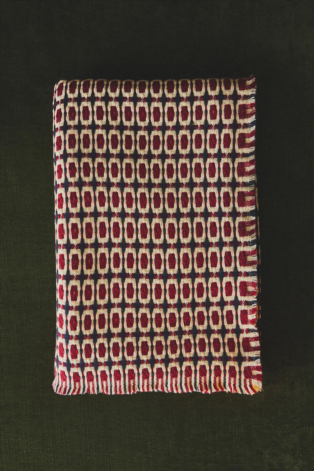 Плед для рождества из вязаного кружева