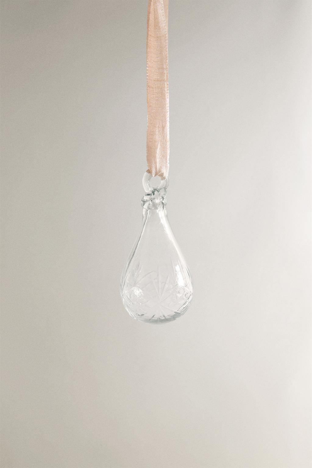 Длинная прозрачная игрушка для елочной гирлянды