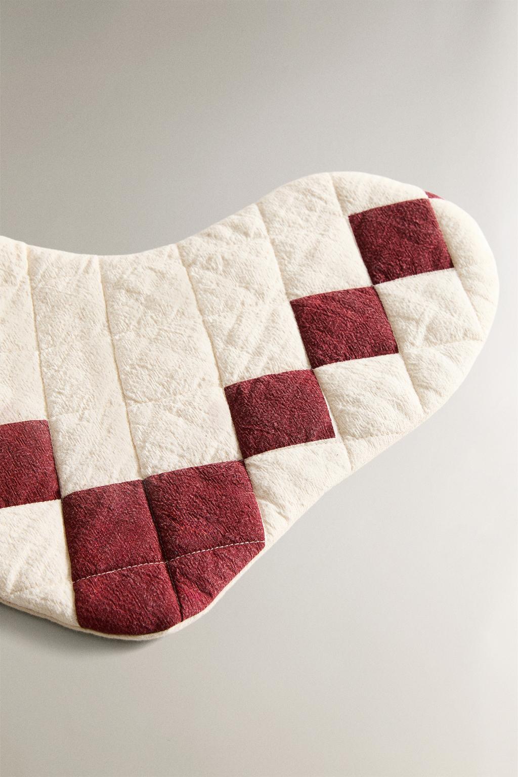 Новогодний декоративный чулок с пэчворком