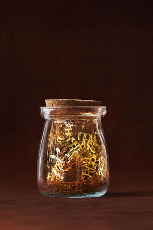 Блестящая рождественская конфетти в форме снежинок- Заказать в России