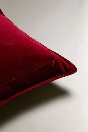 Вельветовая рождественская наволочка с деталями на краю- Заказать в России