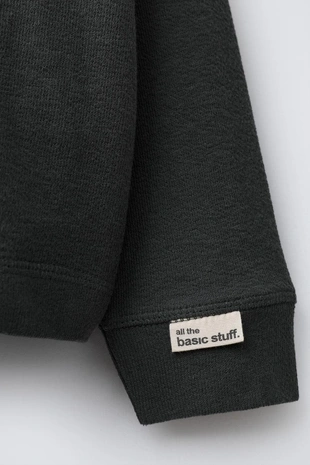 Футболка из рельефной ткани