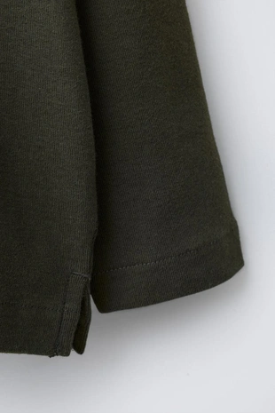 Топ с высоким воротником