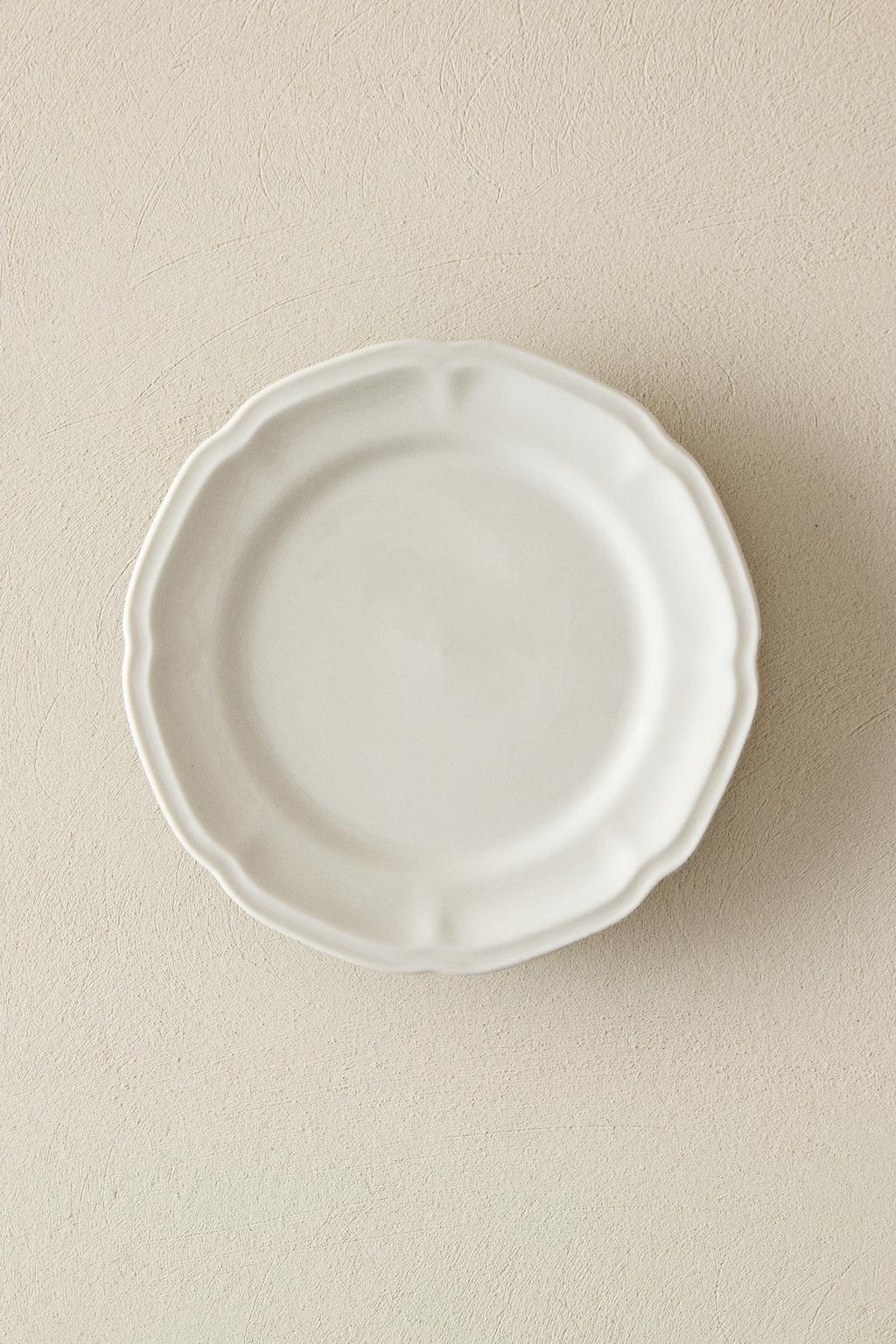 Фарфоровый десертный тарелка