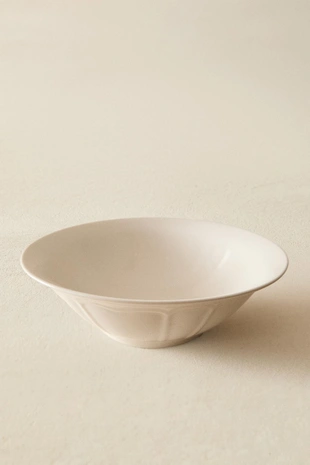 Салатник из фарфора с рельефным узором- Заказать в России