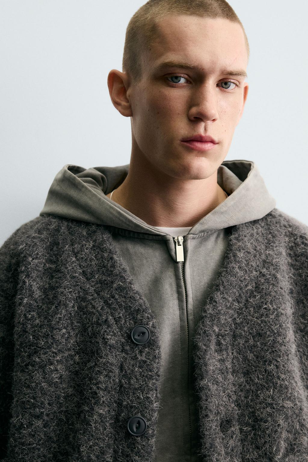 КАРДИГАН ИЗ РЕЛЬЕФНОЙ ТКАНИ С КАРМАНАМИ