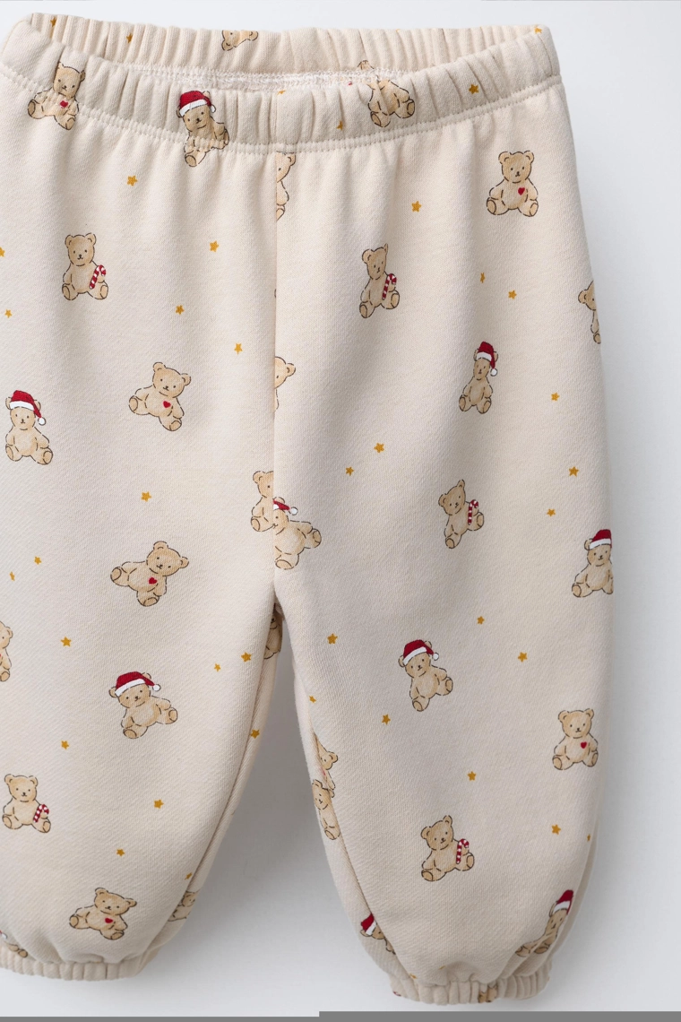 Комплект свитшота и джоггеров с медведями