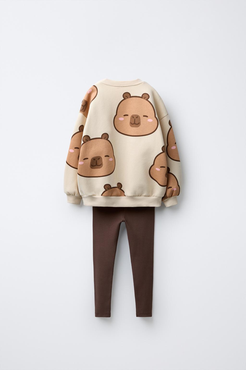 CAPIBARA CAPYFUN © RIBBED SWEATSHIRT AND LEGGINGS SET