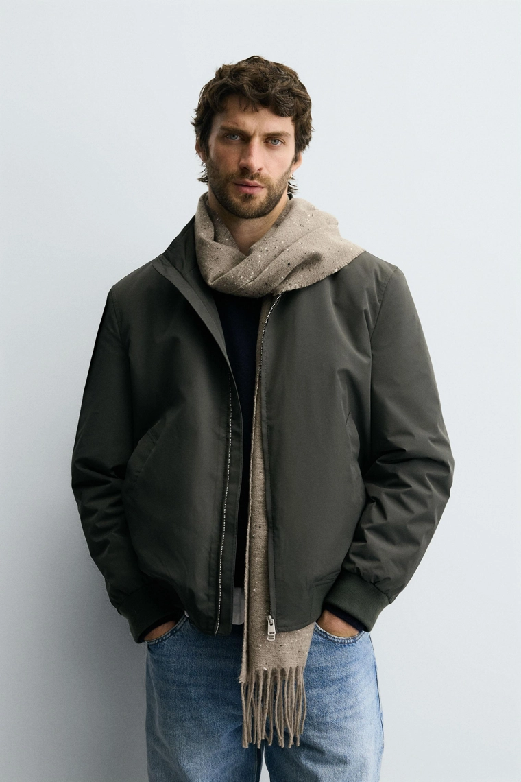 Шарф с рельефной отделкой