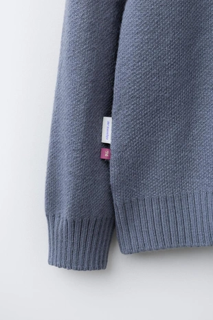 Вязаный свитер с принтом