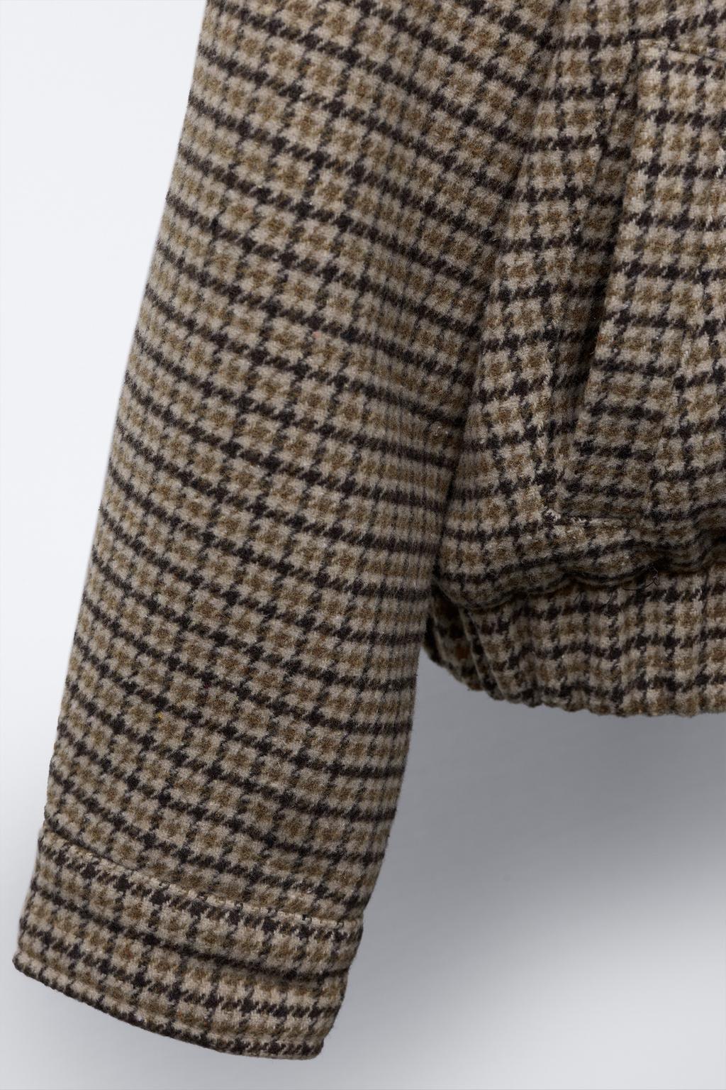 БОМБЕР В КЛЕТКУ С ВОРОТНИКОМ ИЗ ИСКУССТВЕННОГО МЕХА