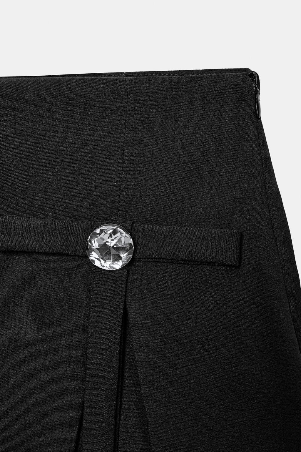 ЮБКА-ШОРТЫ С БАНТАМИ И СТРАЗАМИ