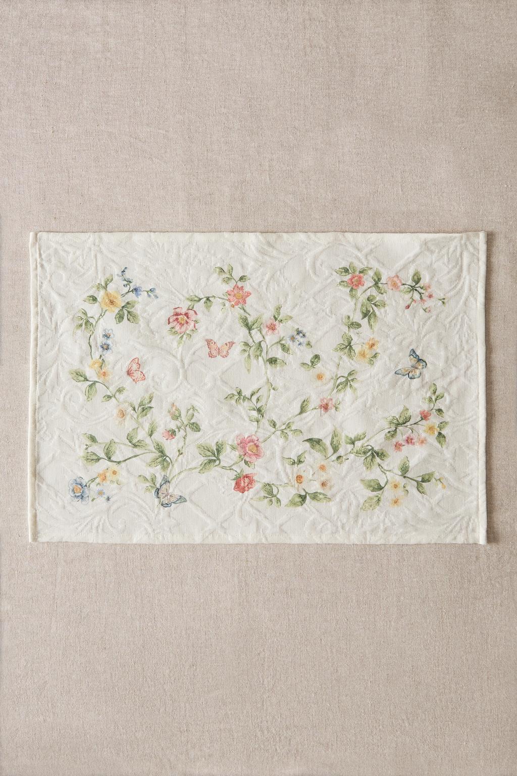 Салфетка с флористическим дизайном из жаккарда