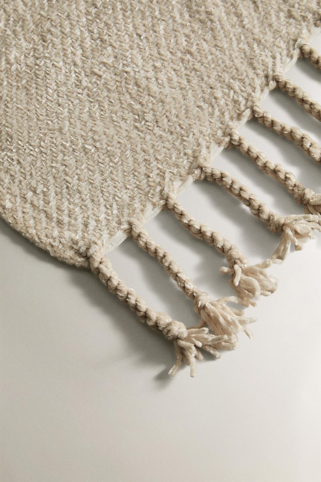 Плед с бахромой для декора