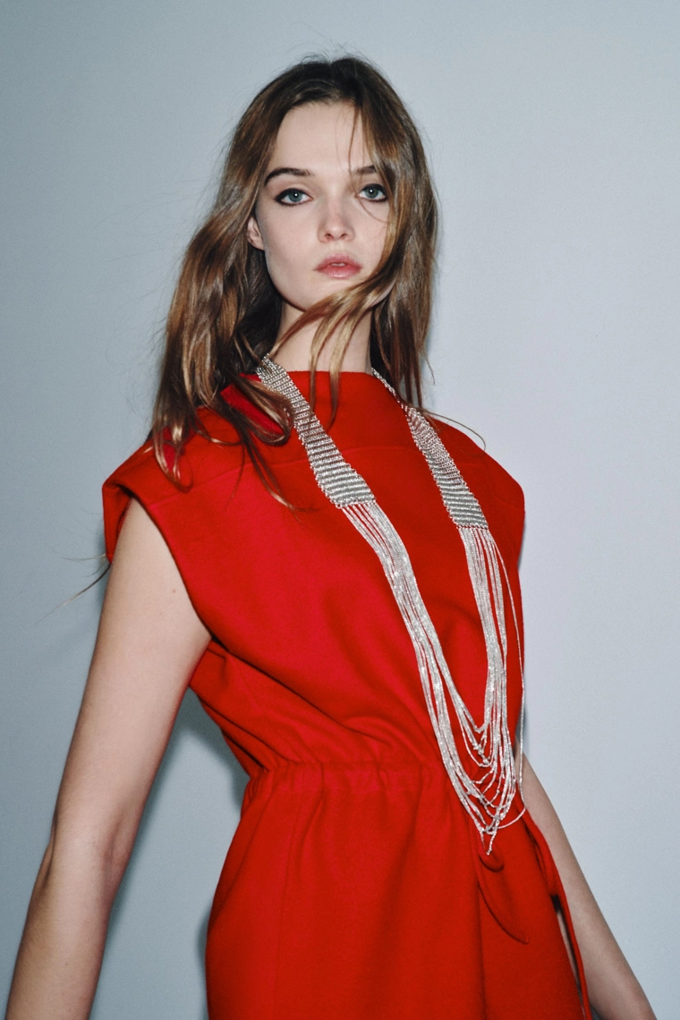 Жилет с мягким завязывающимся поясом