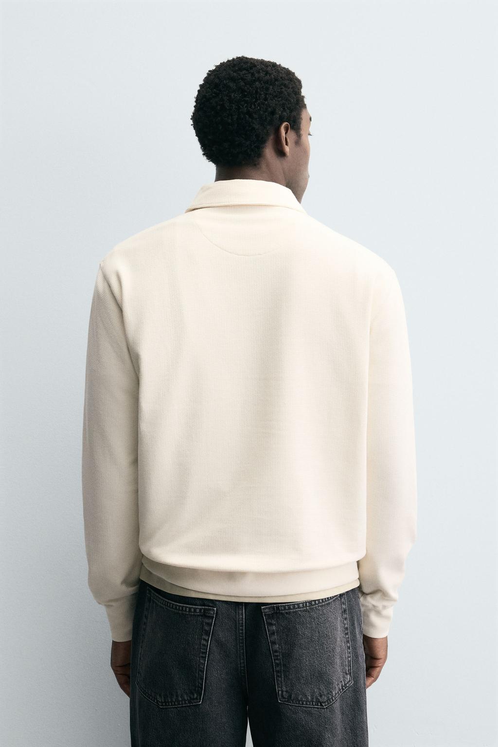 ПОЛО СТРУКТУРНОЕ НА МОЛНИИ