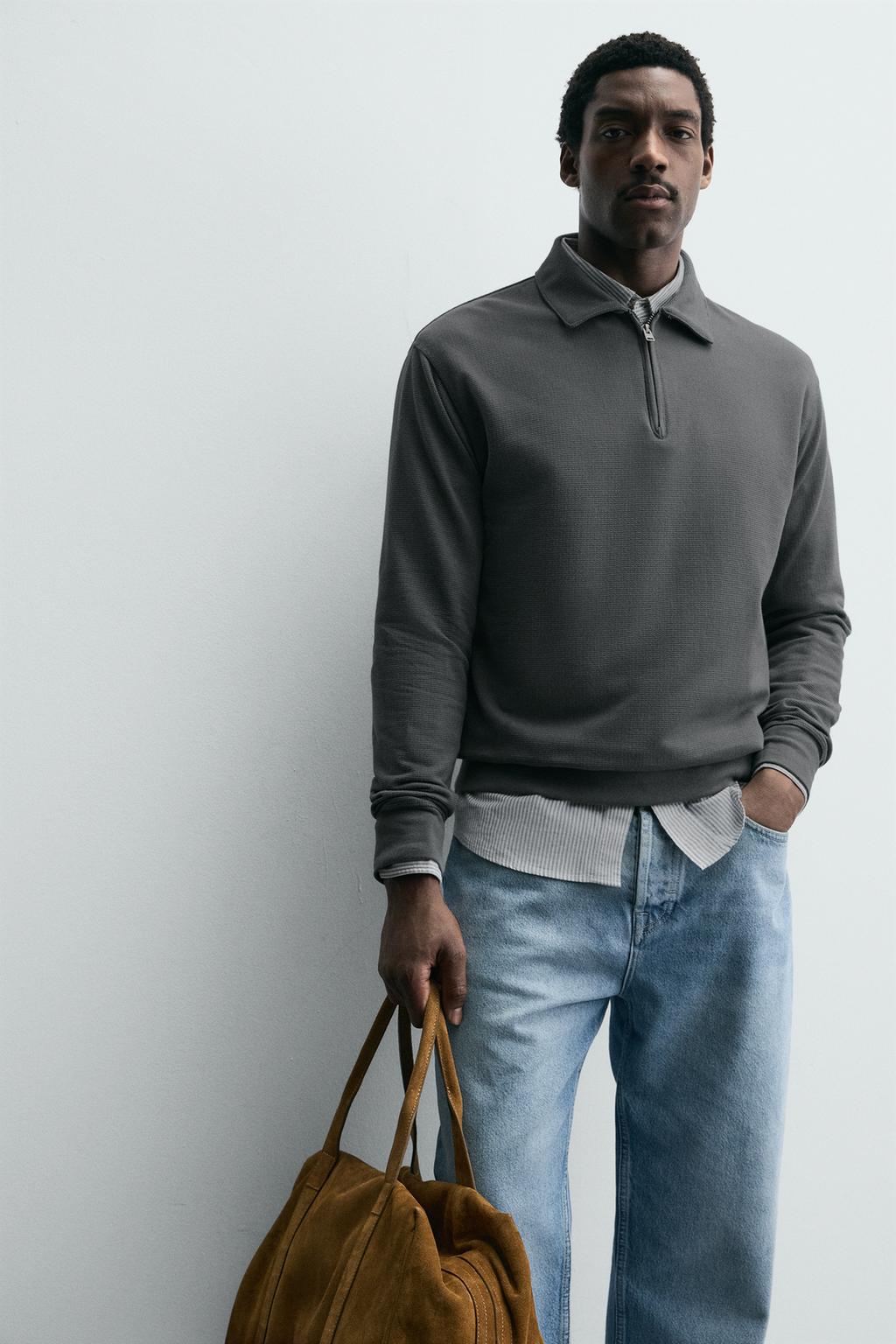 ПОЛО СТРУКТУРНОЕ НА МОЛНИИ