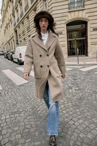 Длинное двубортное пальто с шерстью- Заказать в России