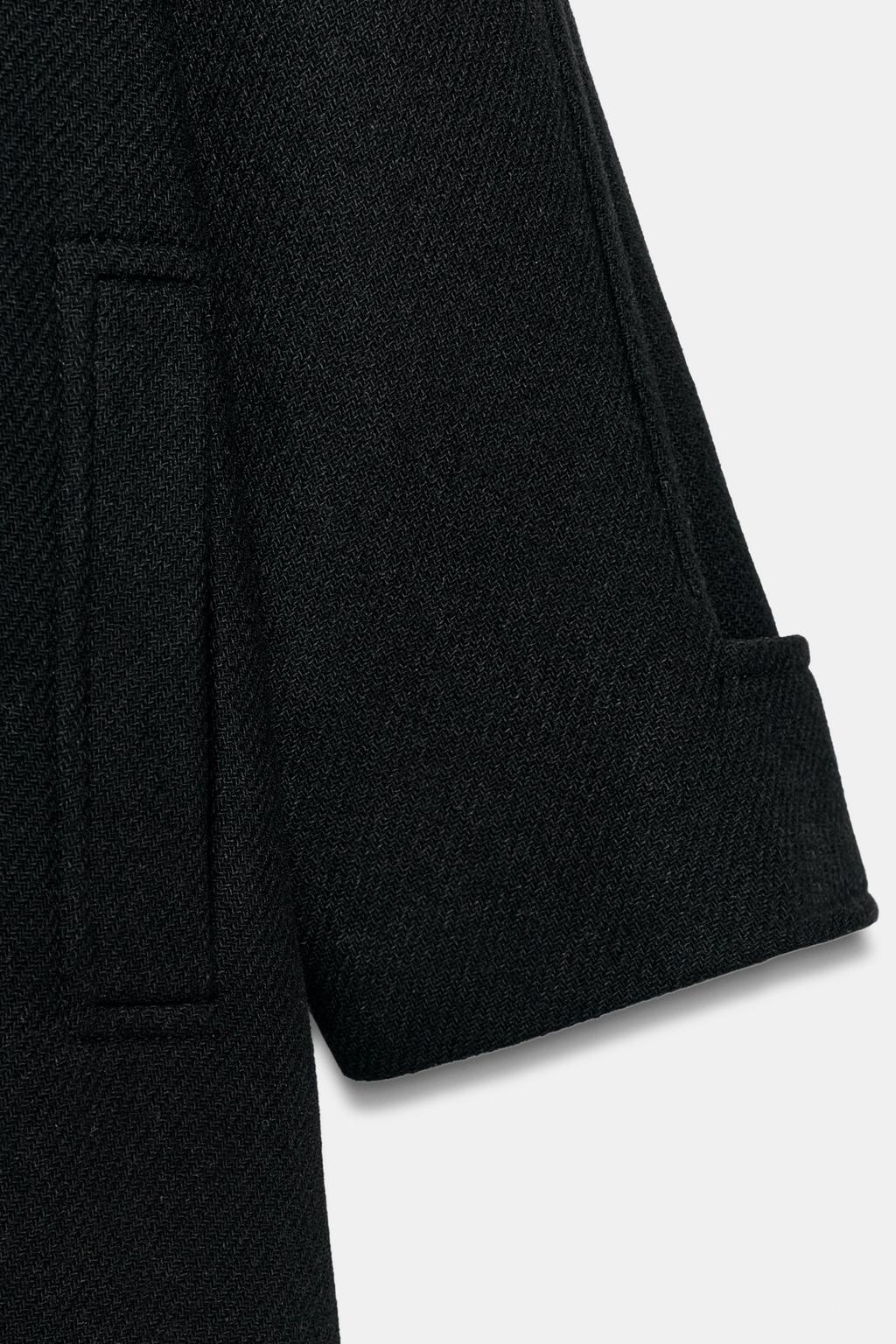 ПАЛЬТО ОВЕРСАЙЗ ИЗ ШЕРСТИ С КОНТРАСТНЫМИ МАНЖЕТАМИ