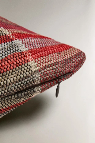 Чехол подушки в клетку- Заказать в России