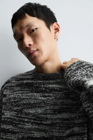 Свитер из текстурированного букле- Заказать в России