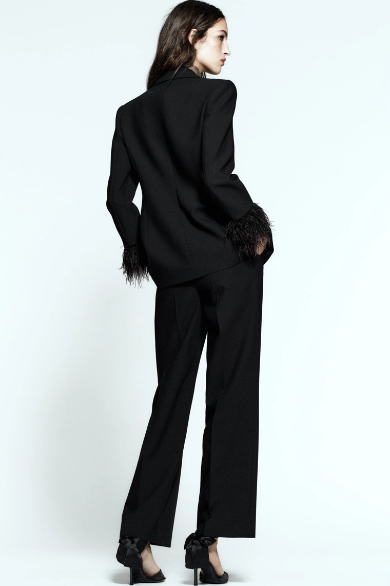 Брюки с высокой посадкой прямого кроя