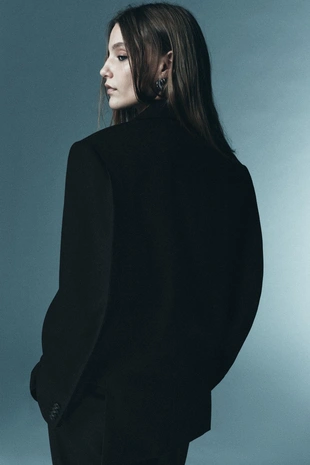 Брюки с защипами из шерсти — LIMITED EDITION- Заказать в России