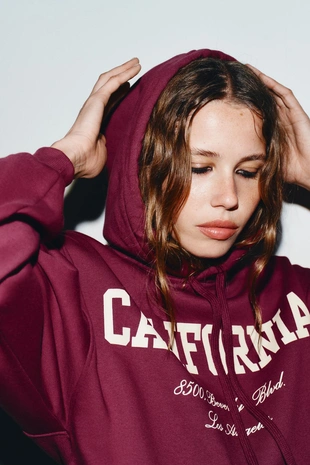 Толстовка в стиле преппи с воланами- Заказать в России