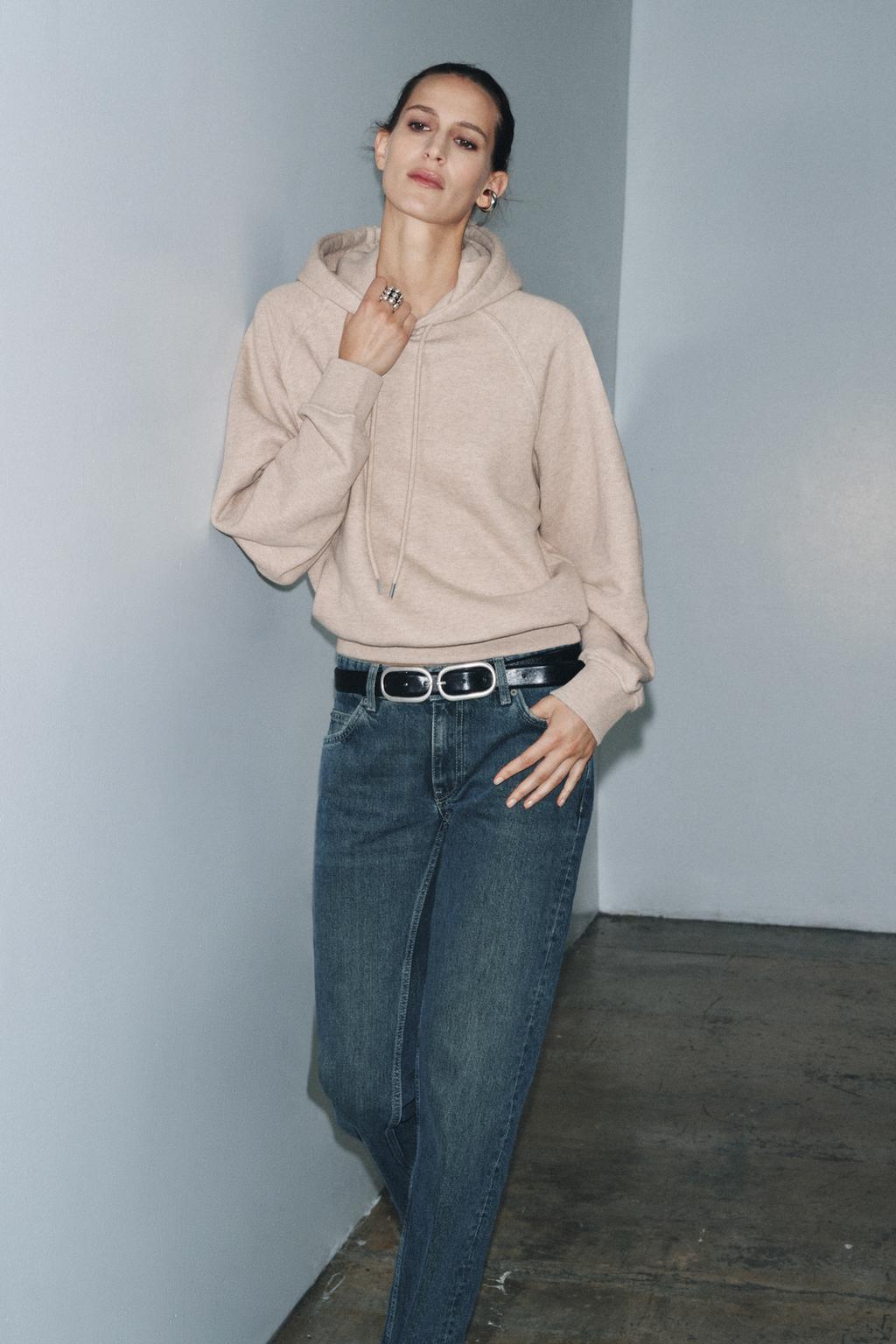 ТОЛСТОВКА С КАПЮШОНОМ