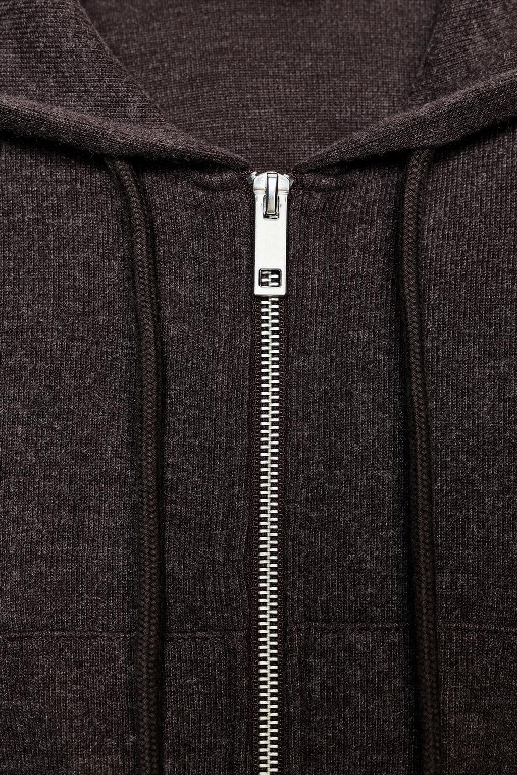 УКОРОЧЕННОЕ ХУДИ С КАПЮШОНОМ