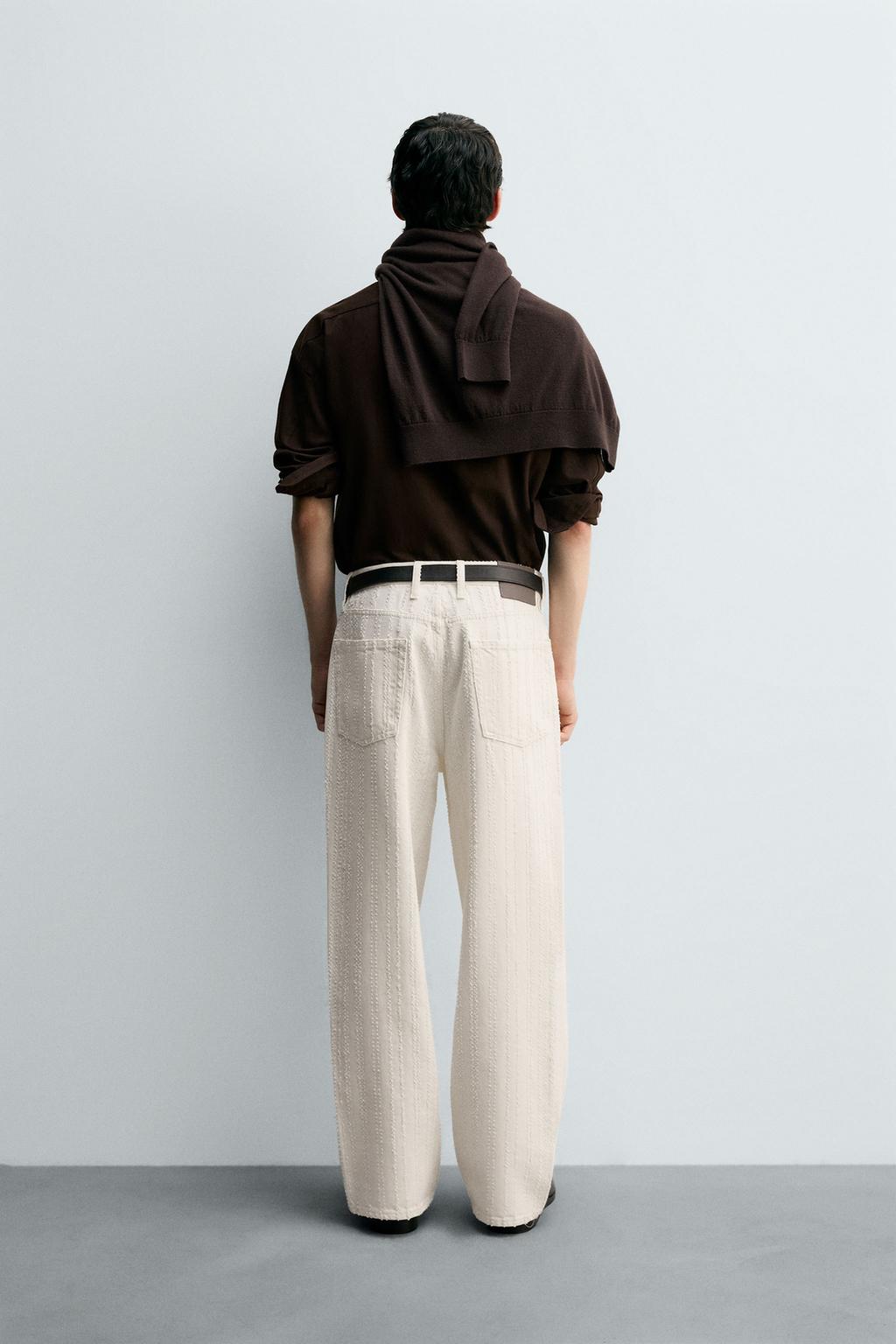 ДЖИНСЫ В ПОЛОСКУ С РЕЛЬЕФНЫМ УЗОРОМ