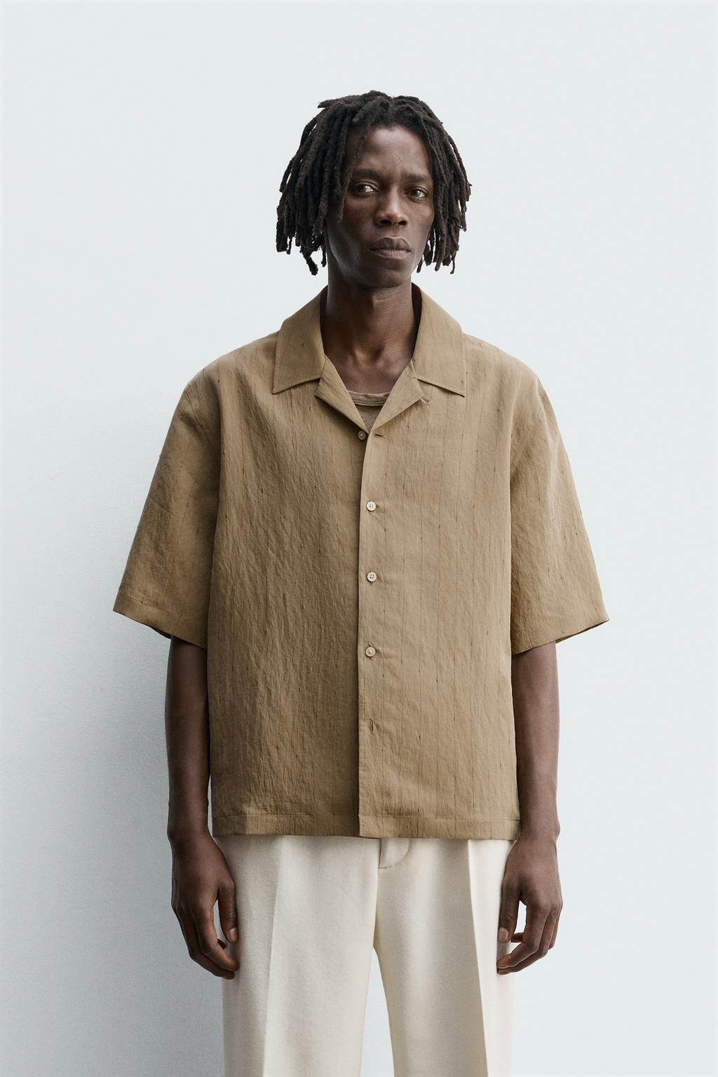 Рубашка в полоску из плавного материала