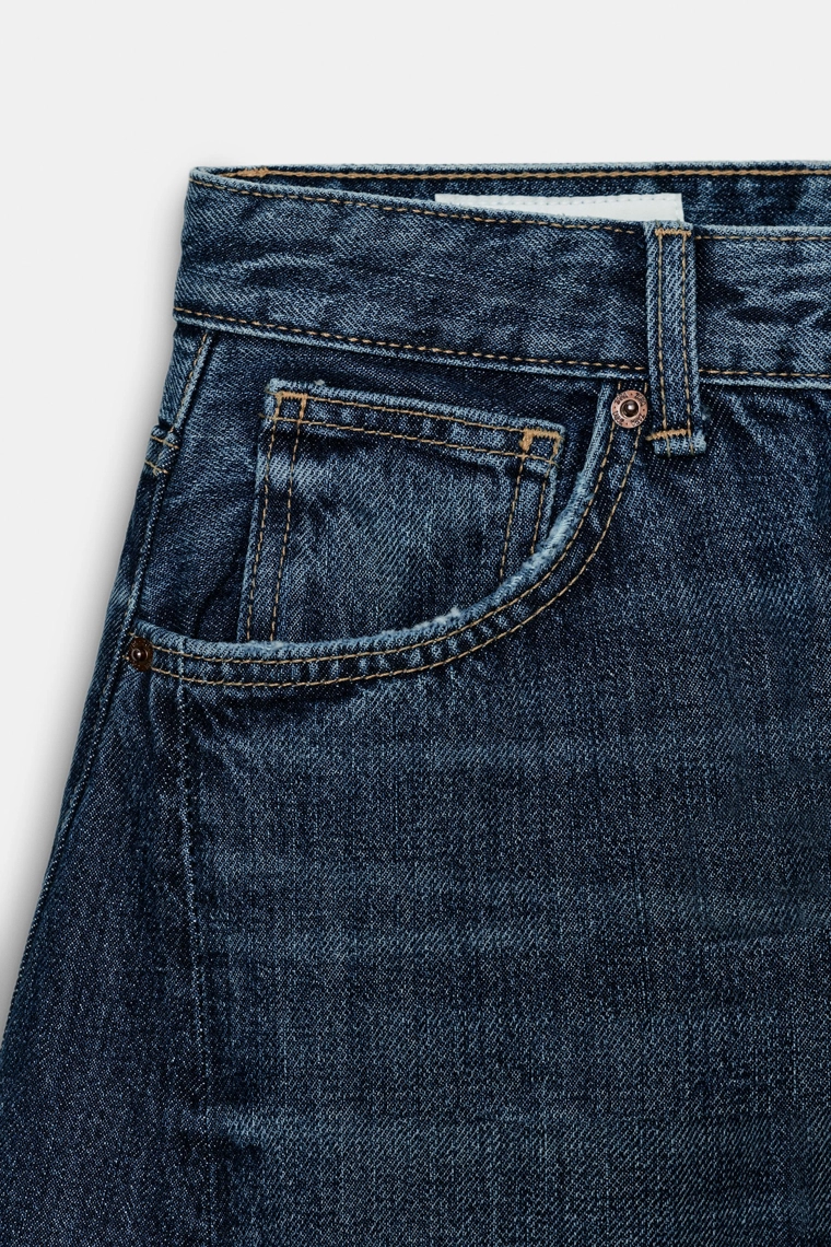 Джинсы с высокой талией и объемными шарами trf