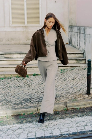 Широкие брюки из саржи- Заказать в России