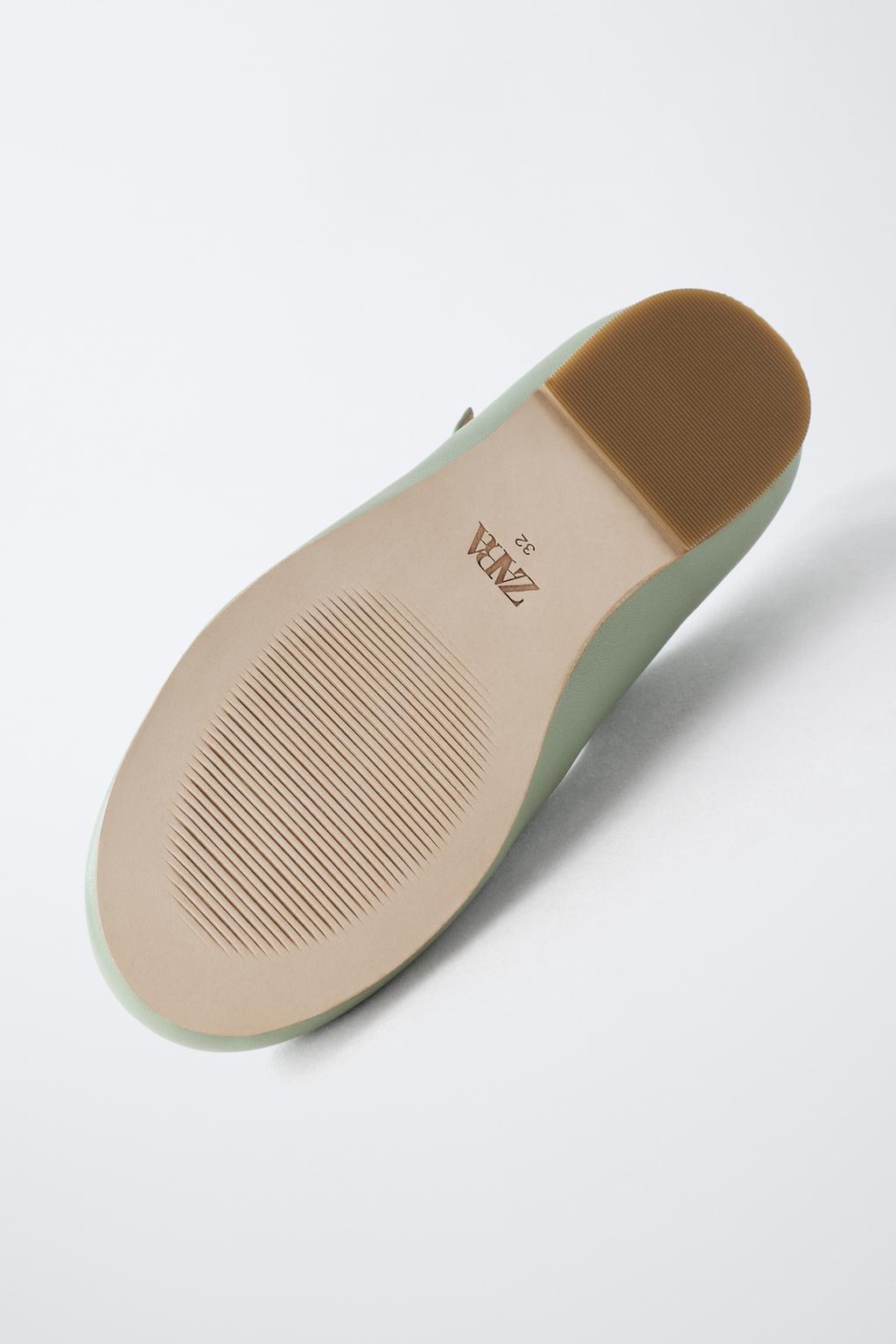 Туфли балетки на ремешке из ограниченной коллекции