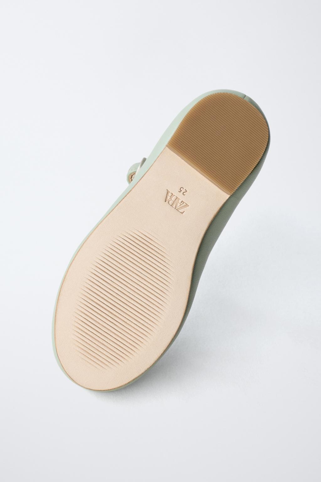 Балетки из ограниченной коллекции t-bar из кожи