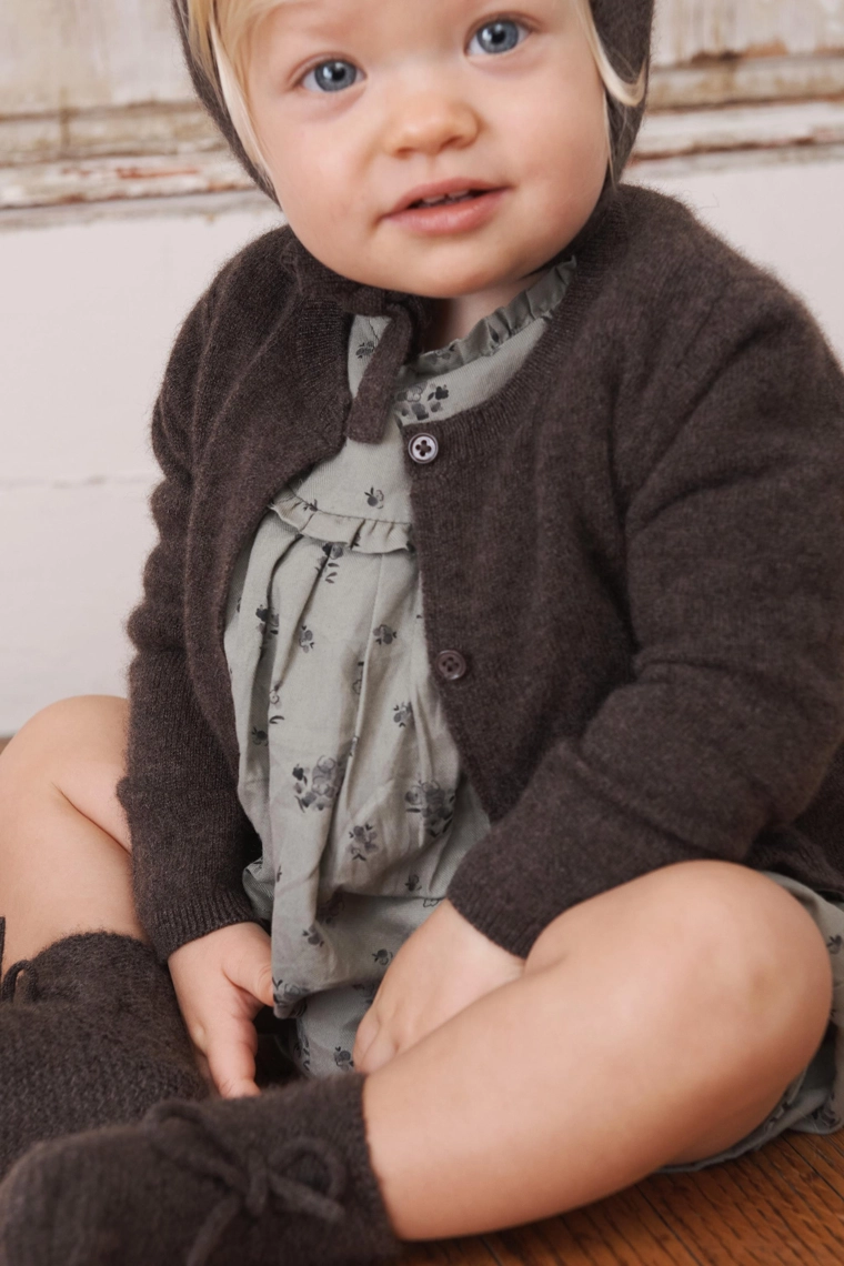 Блузка в цветочный узор с маленькими оборками - лимитированная серия