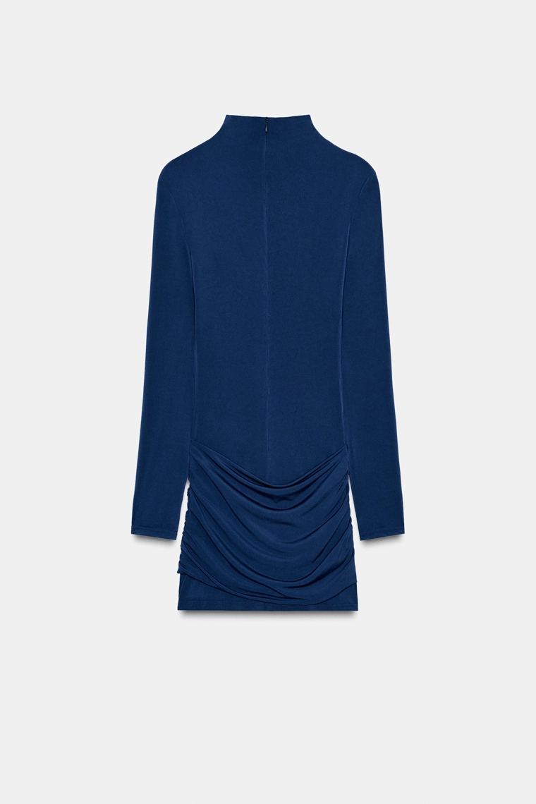 Короткое платье с поясом