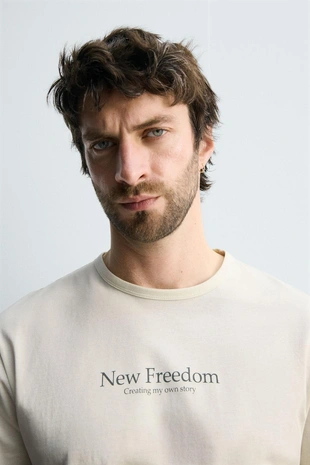 Футболка с надписью- Заказать в России