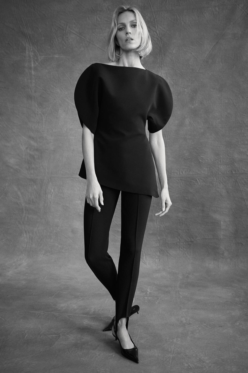 ТОП С ОБЪЕМНЫМИ РУКАВАМИ — ZW COLLECTION