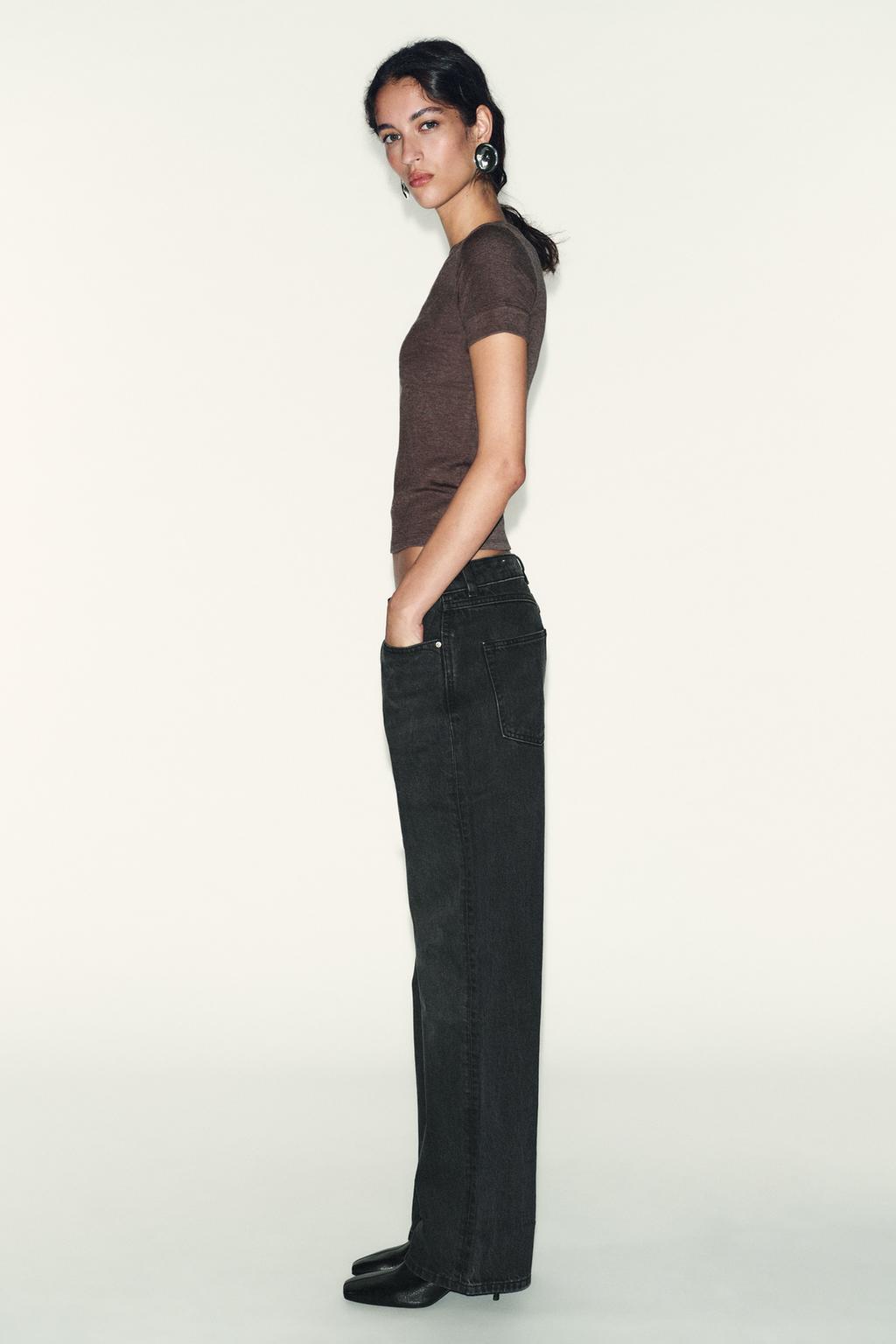 МИНИМАЛИСТИЧНАЯ ФУТБОЛКА С КОРОТКИМИ РУКАВАМИ