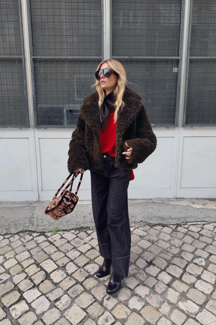 Джемпер-пончо из шерсти